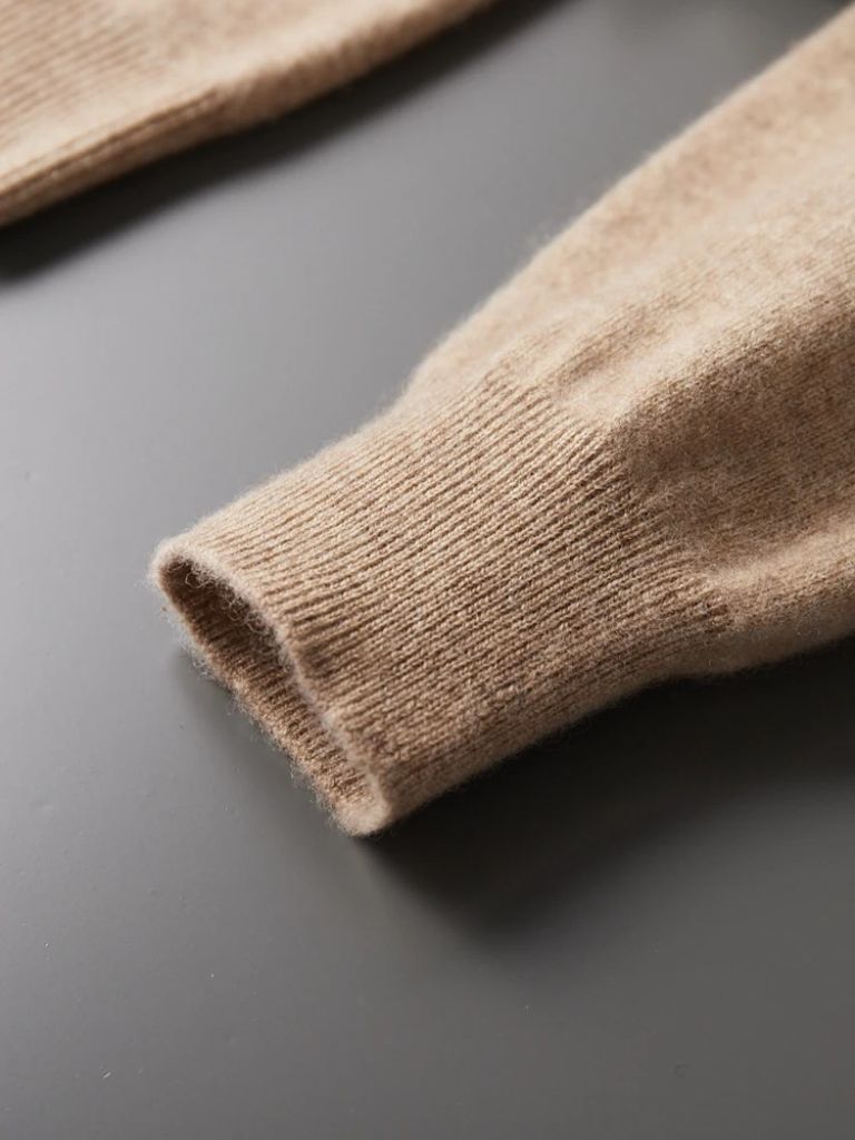 100% Cashmere Hoodie - Cross & Crown