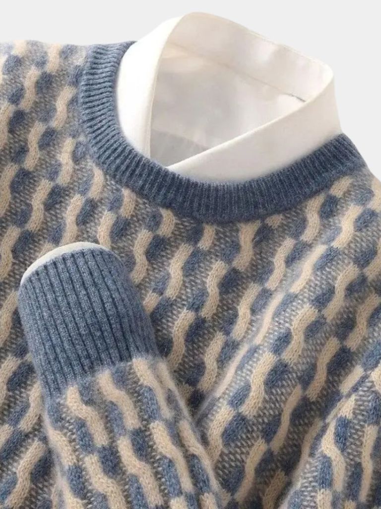 100% Wool Geometric Crew Neck Sweater - Cross & Crown