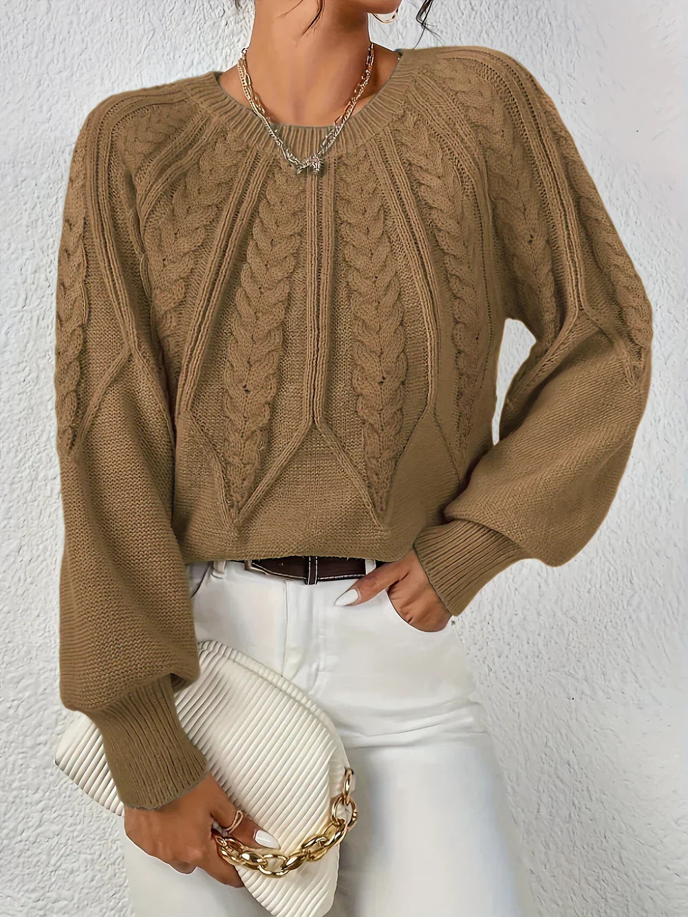Lea | Elegant Women's Sweater with Fine Knit Pattern
