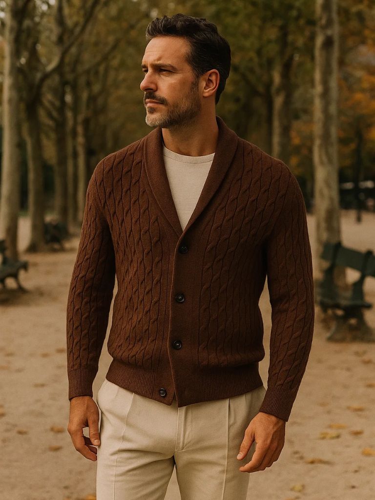 Bequemer Klassischer Cardigan - Cross & Crown