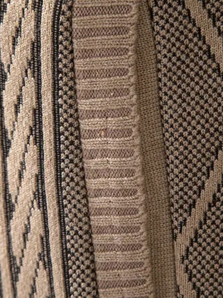 Essentials Old Money Knit Sweater - Cross & Crown