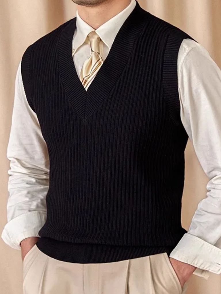 Strickweste von Cross & Crown