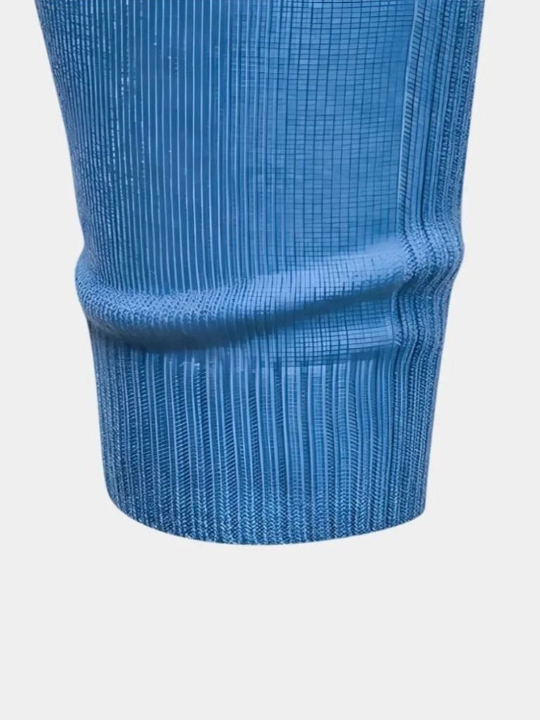 Minimalistischer Pullover von Cross & Crown