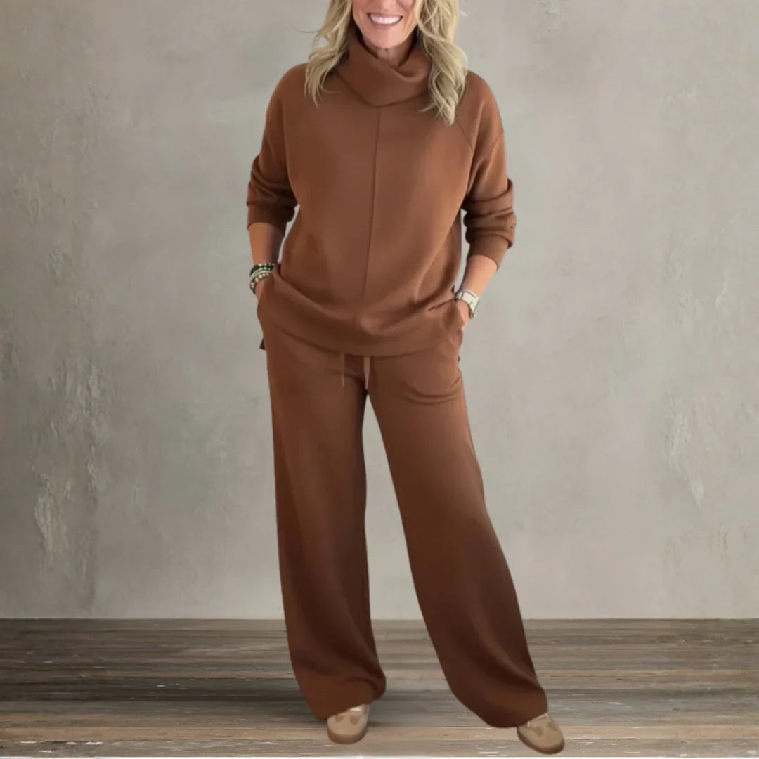 Emelia | Elegantes Freizeitoutfit mit hohem Kragen