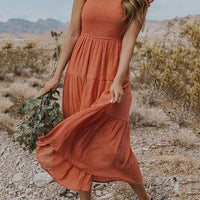 Robe d'été femme coupe droite décontractée avec détails à volants et poches