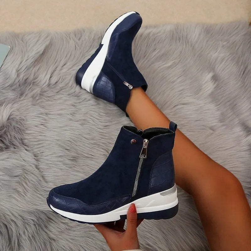 Ariella | Bottes compensées pour femme aspect daim avec talon compensé confortable