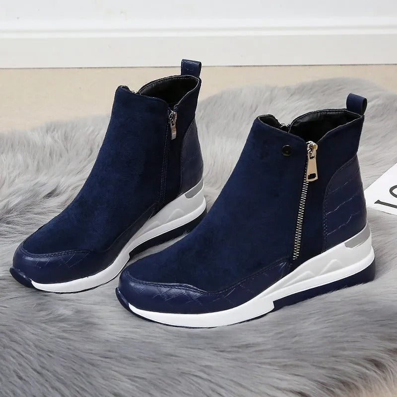 Ariella | Bottes compensées pour femme aspect daim avec talon compensé confortable