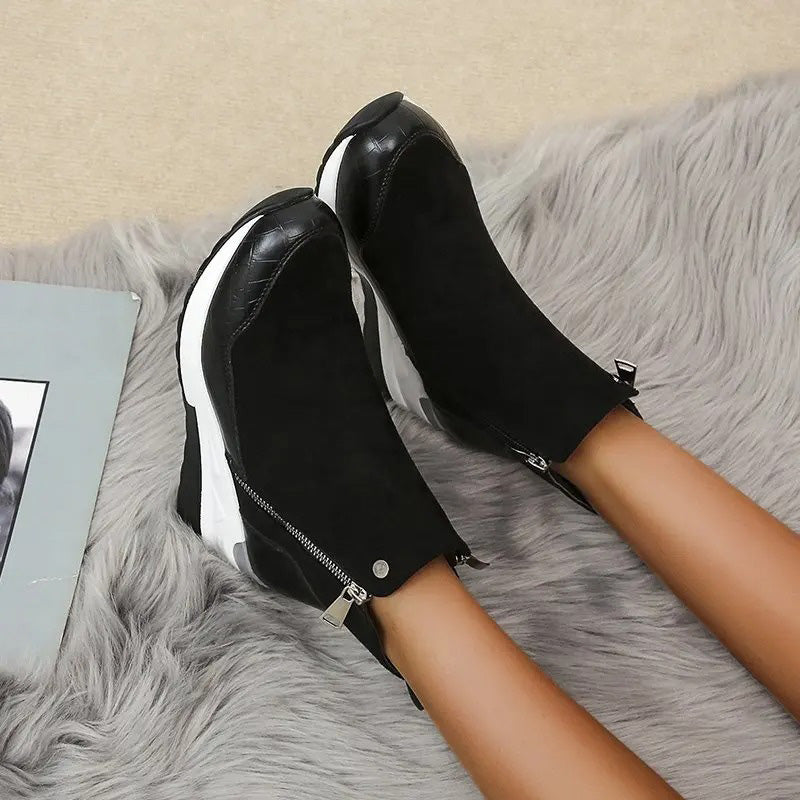 Ariella | Bottes compensées pour femme aspect daim avec talon compensé confortable