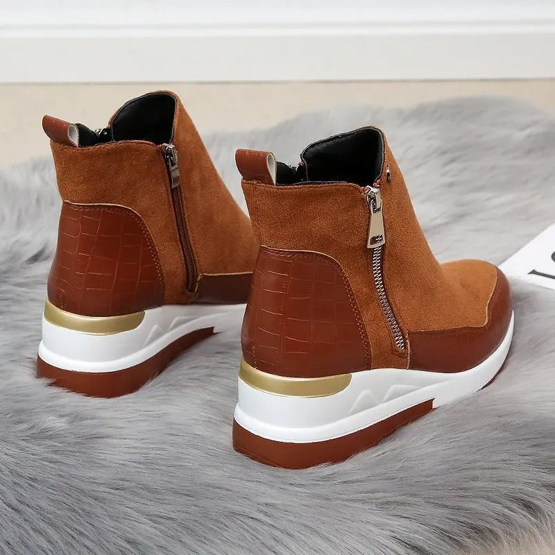 Ariella | Bottes compensées pour femme aspect daim avec talon compensé confortable