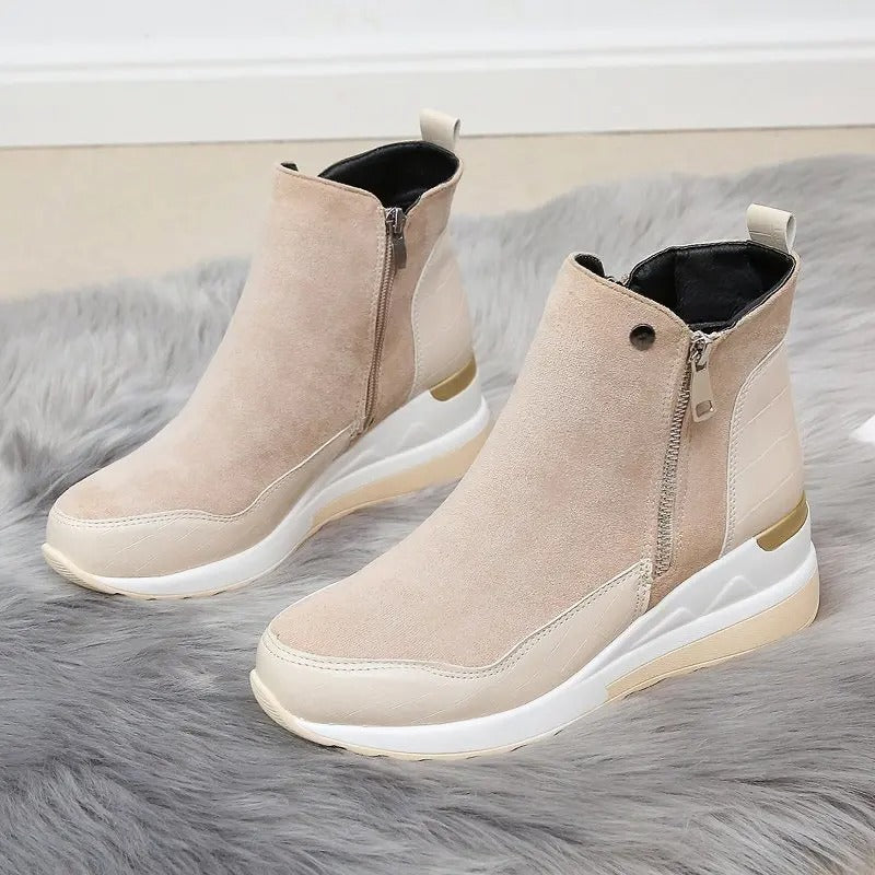 Ariella | Bottes compensées pour femme aspect daim avec talon compensé confortable