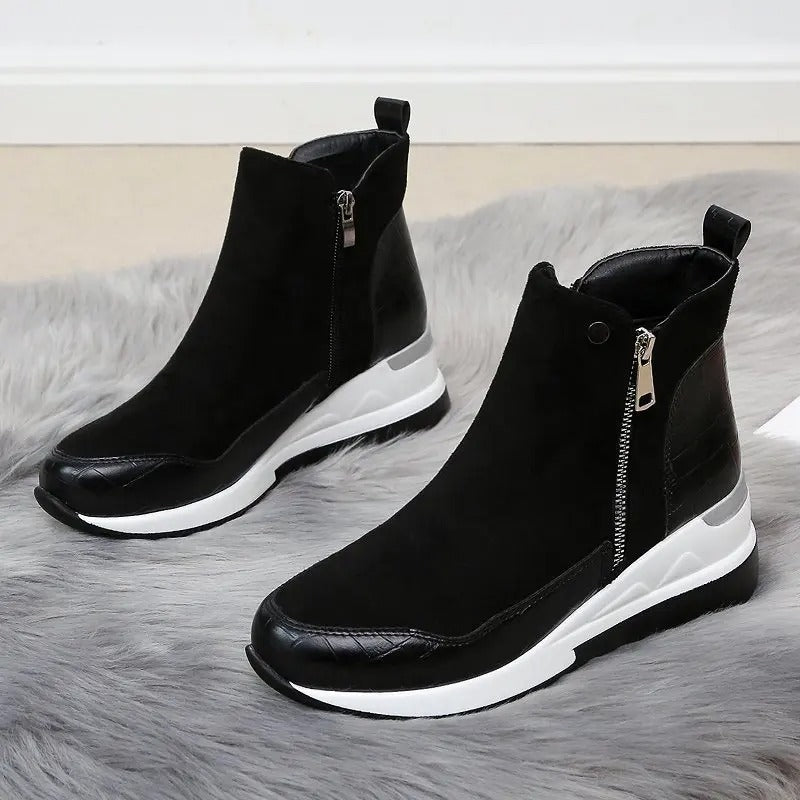 Ariella | Bottes compensées pour femme aspect daim avec talon compensé confortable