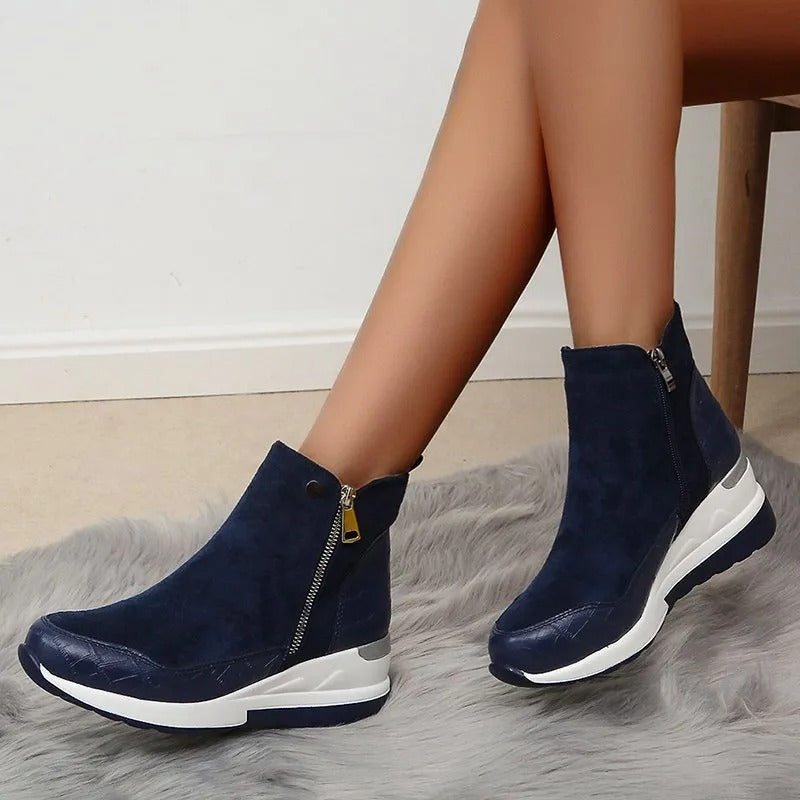 Ariella | Bottes compensées pour femme aspect daim avec talon compensé confortable
