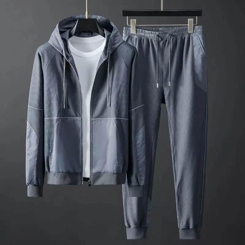 Damen Trainingsanzug im Techwear-Stil für Sport und Alltag 0