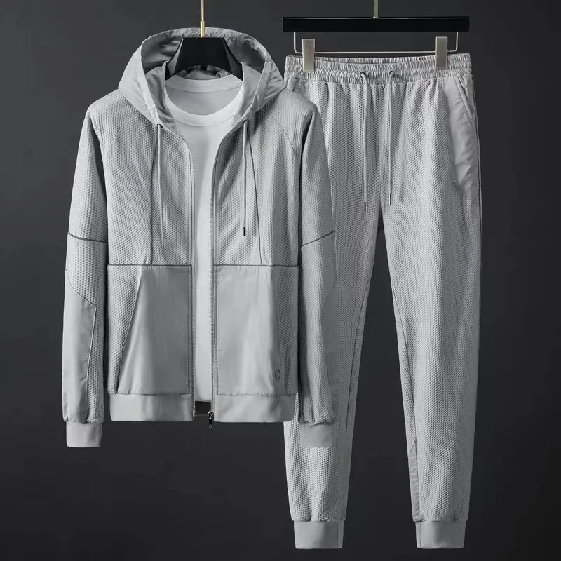 Damen Trainingsanzug im Techwear-Stil für Sport und Alltag 4