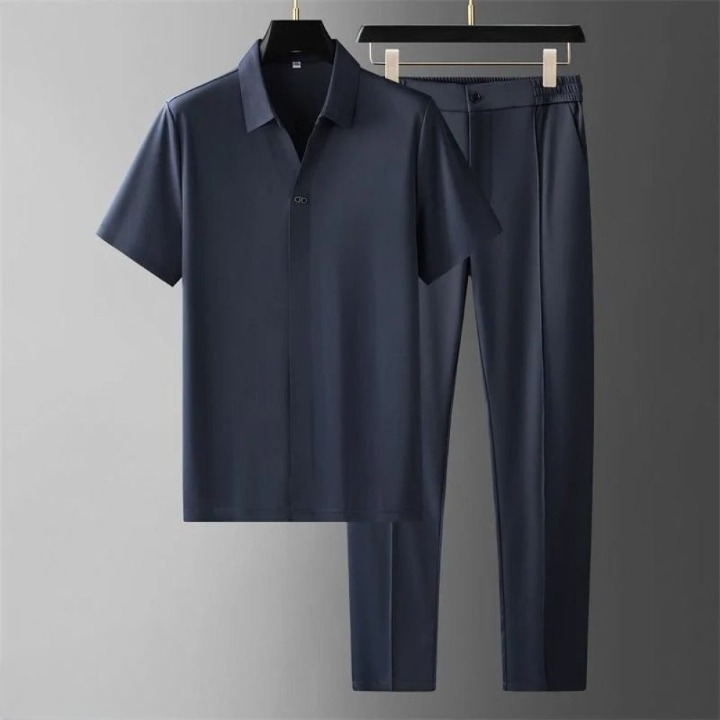 Elegantes Herren Polo- und Hosen-Set mit Atmungsaktivem Material | Stilvolles Outfit für Sommeranlässe 3