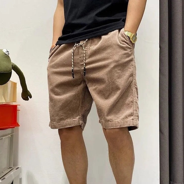 Herren-Cordshorts mit Kordelzug im Bund und Bündchen am Saum 1