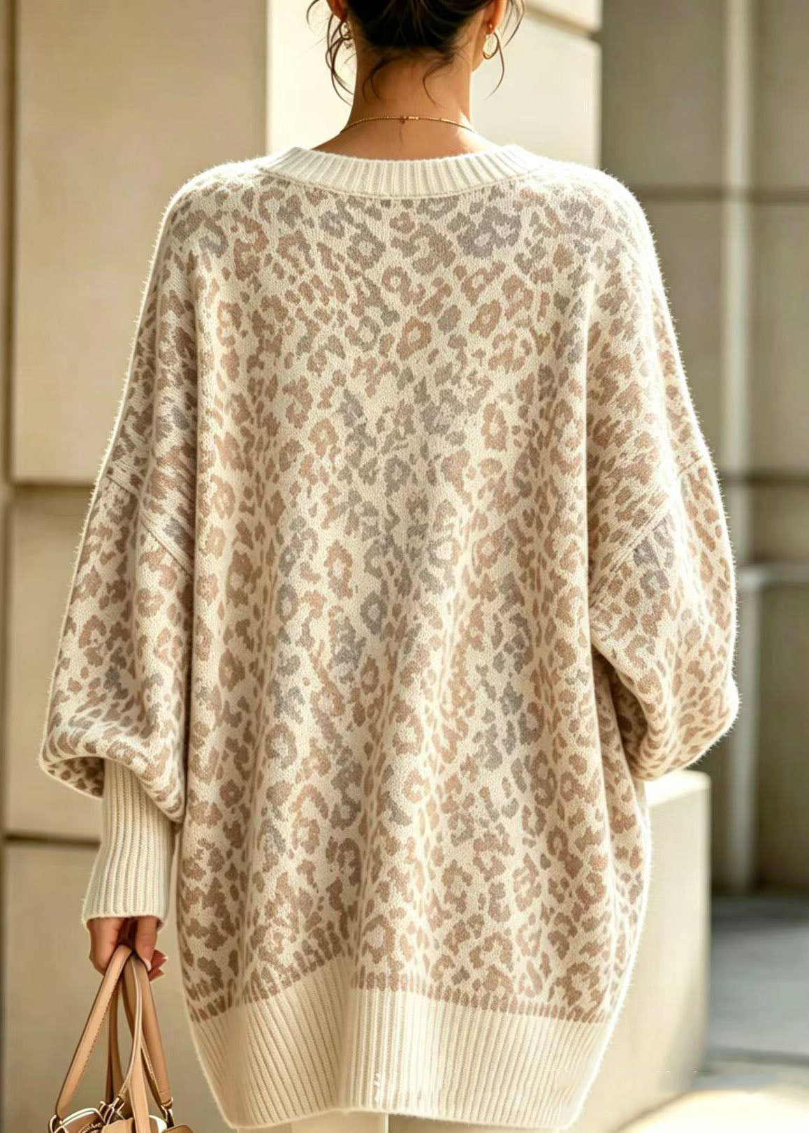 Damen Pullover Oversize Freizeit mit Leopardenmuster und V-Ausschnitt