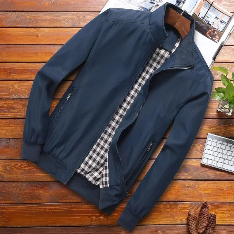 Moderne Softshell Jacke Herren mit Winddichtem Material | Leichte, Atmungsaktive Jacke für Vielseitige Anlässe 0
