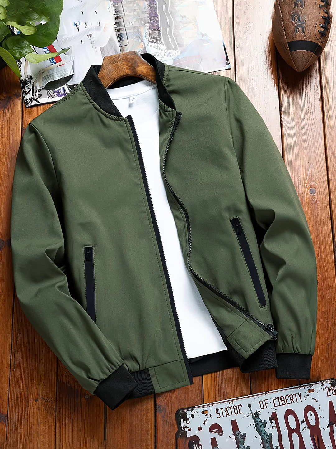 Modische Jacke Herren | Leichte Sommerjacke mit Atmungsaktivem Stoff | Vielseitig und Bequem für Jeden Anlass 1