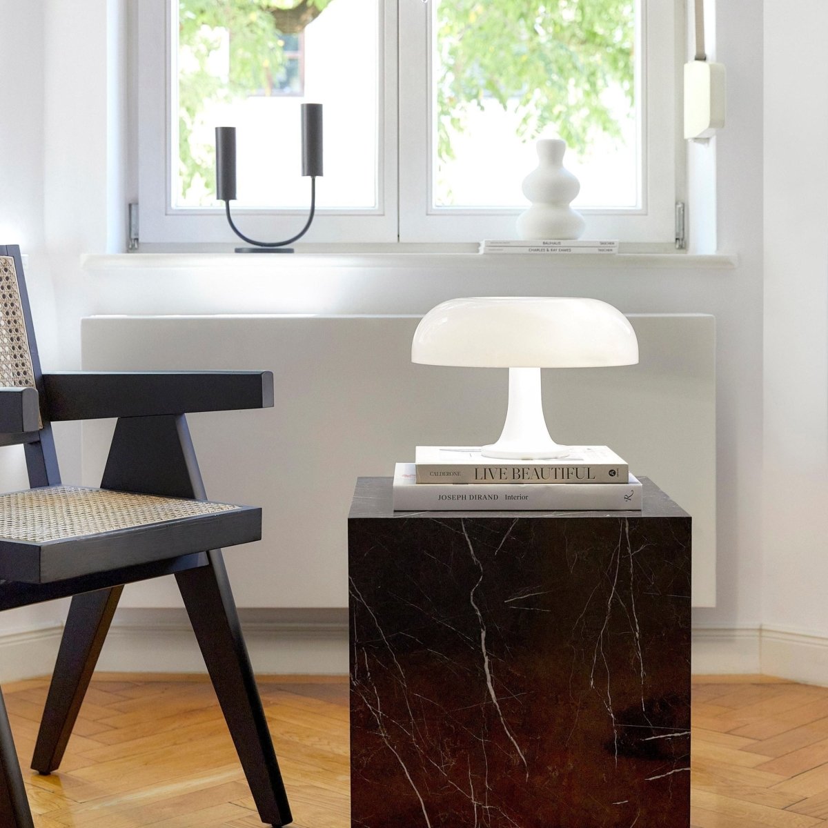 Retro Pilzlampe I Nachttischlampe Italienisches Design für stilvolle Wohnräume