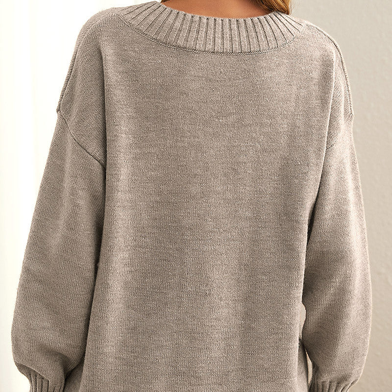 Aeliana | Elegant Women's V-Neck Sweater