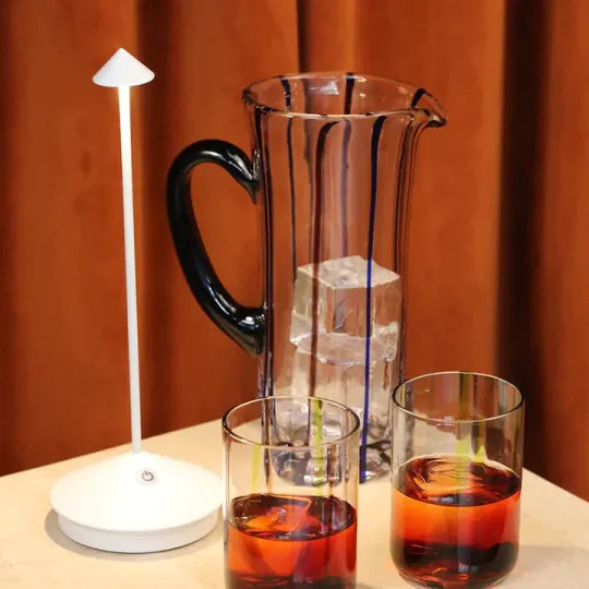 Lampe de table LED sans fil blanc chaud minimaliste