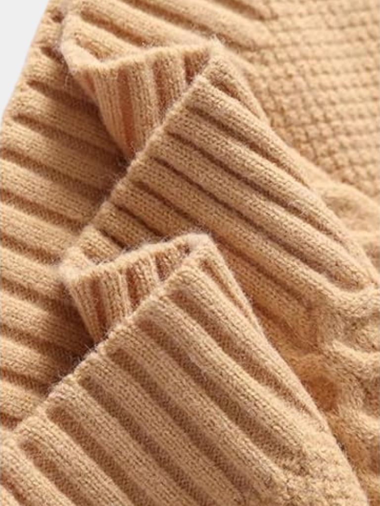 Giovanni Klassischer Pullover mit Strickdesign - Kreuz & Krone