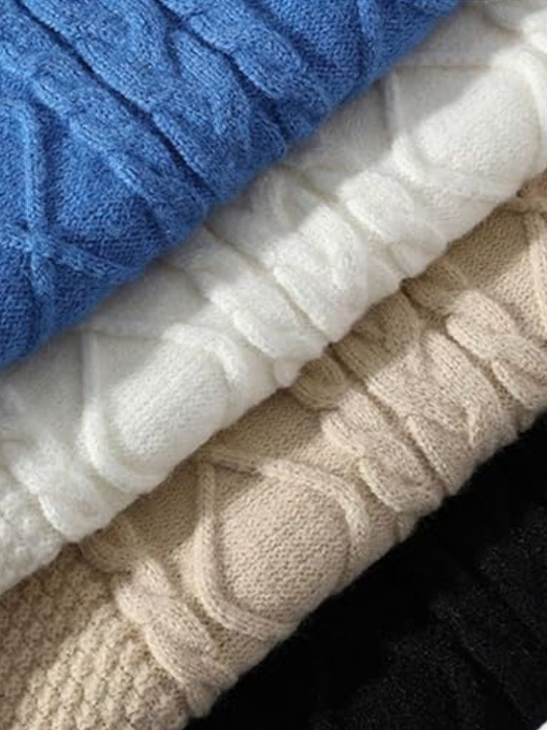 Minimalistischer Strukturpullover - Kreuz & Krone