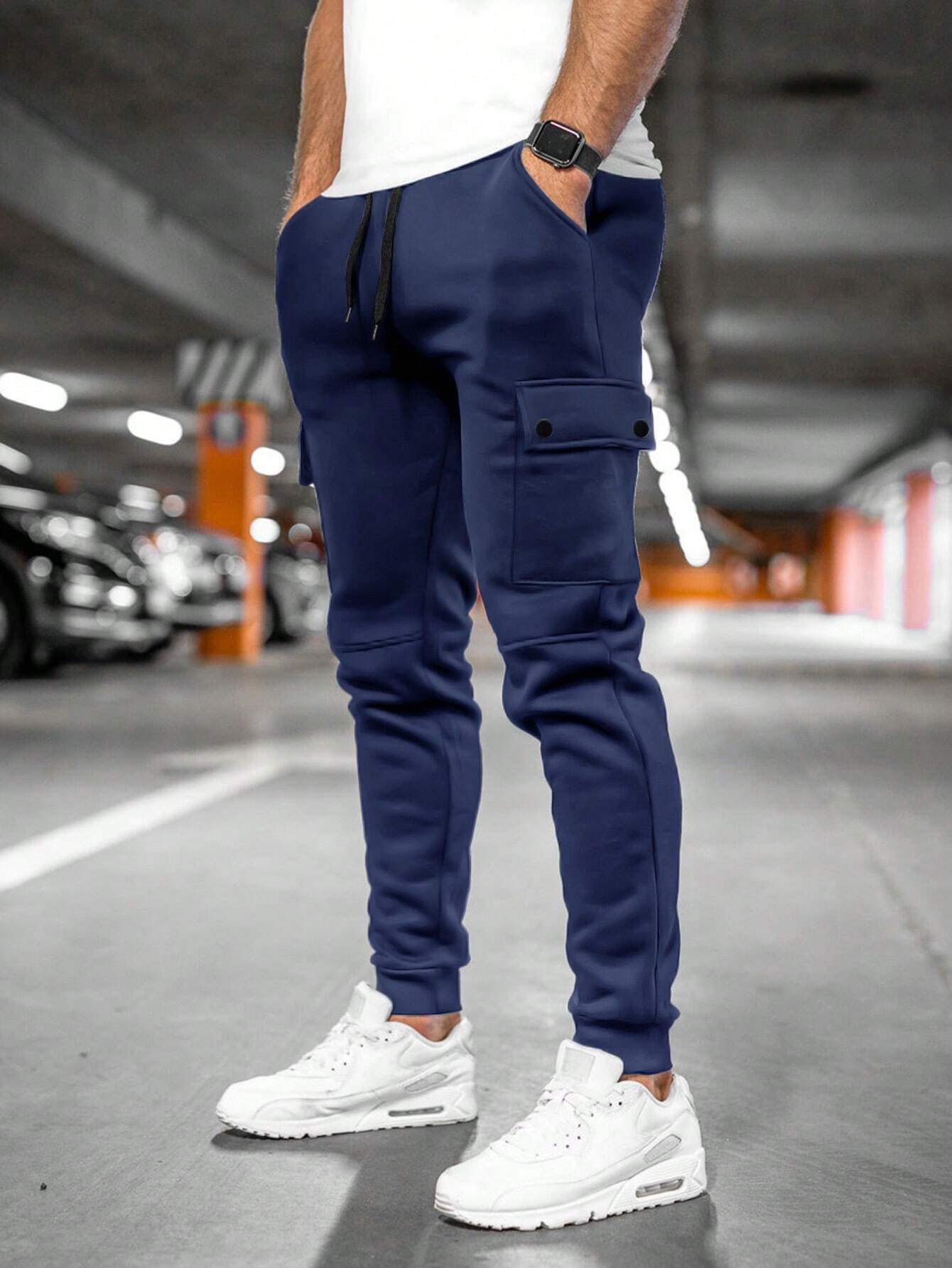 Tom | Herren Jogginghose mit drehbarem Umschlagfach