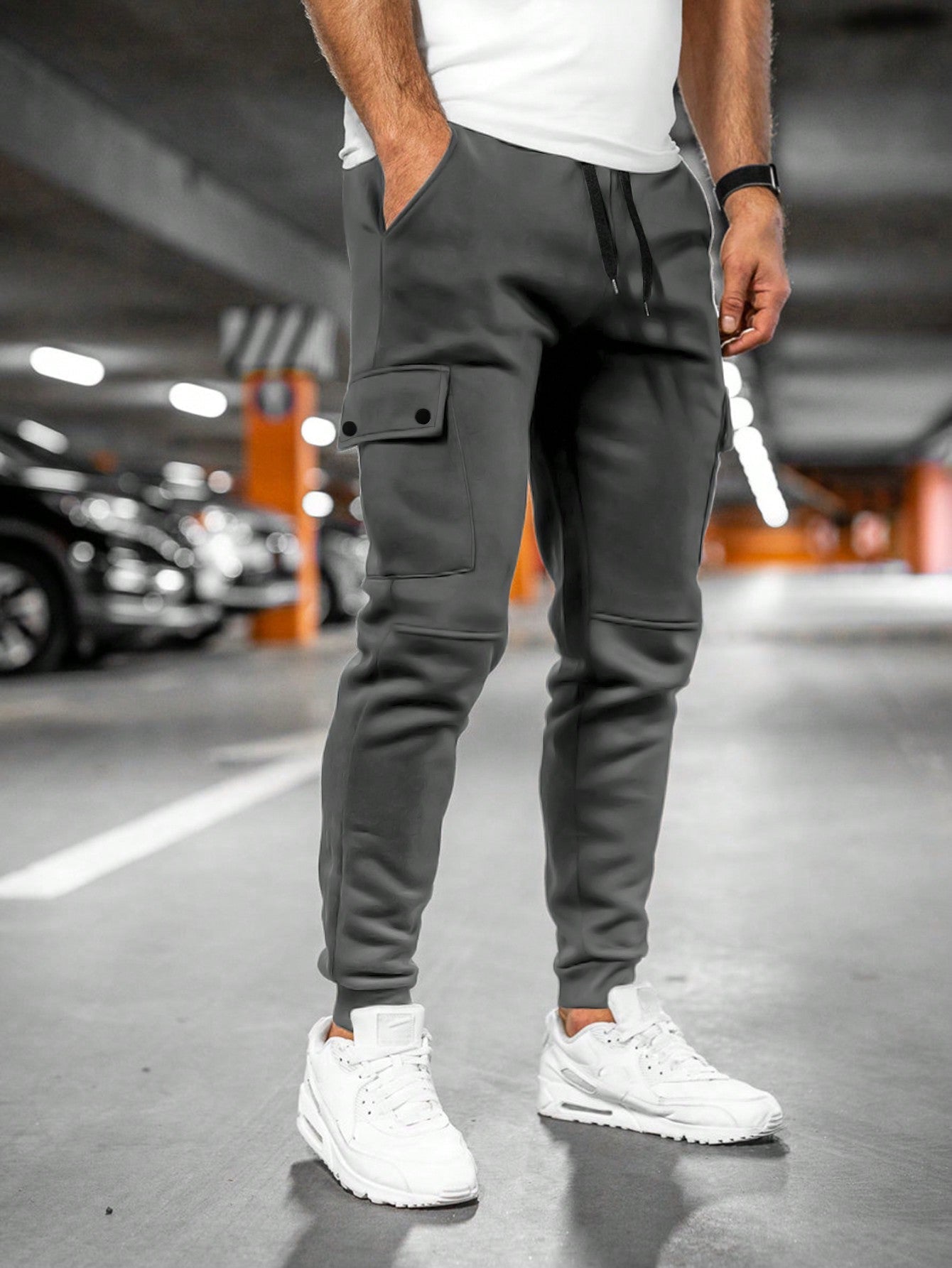 Tom | Herren Jogginghose mit drehbarem Umschlagfach