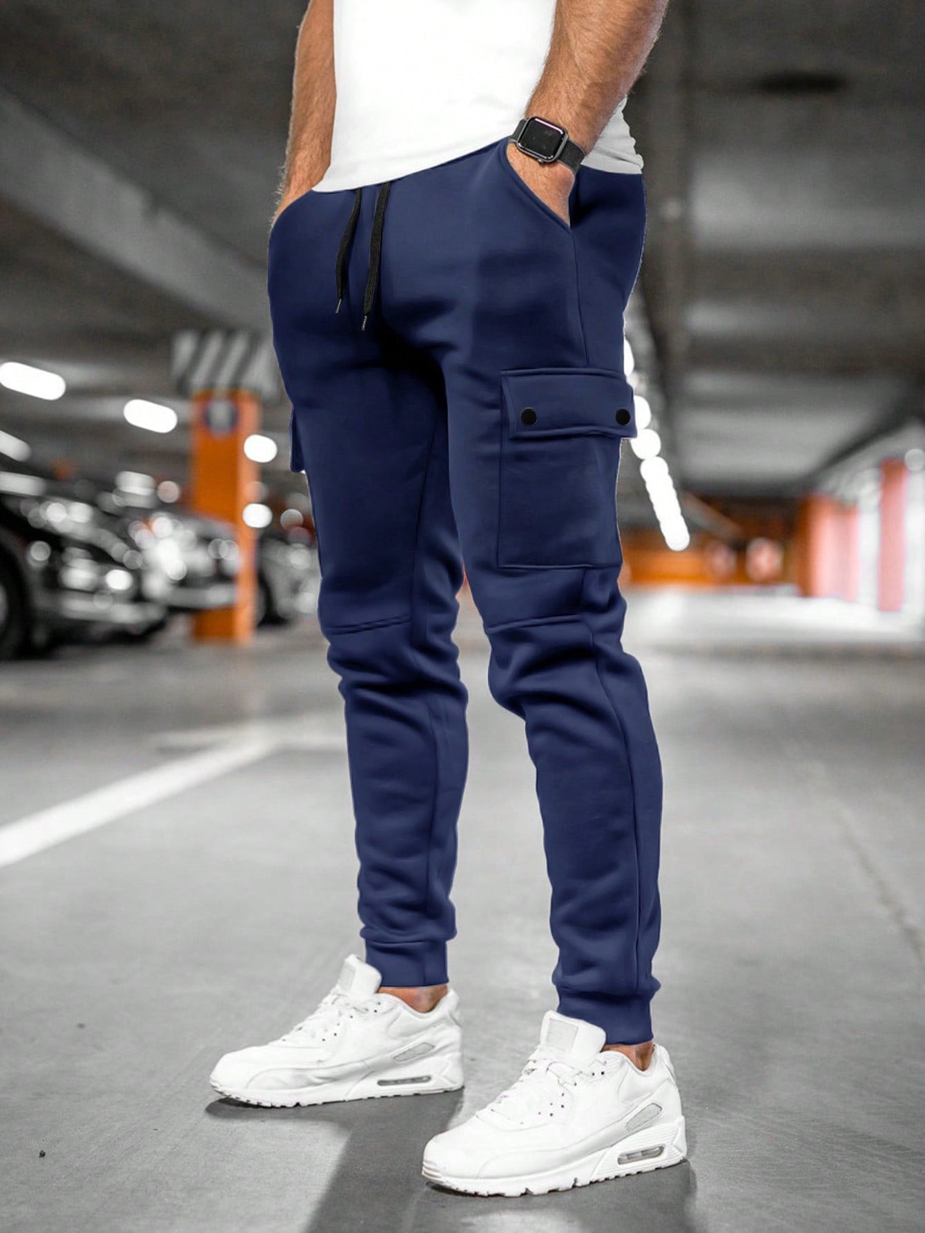 Tom | Herren Jogginghose mit drehbarem Umschlagfach
