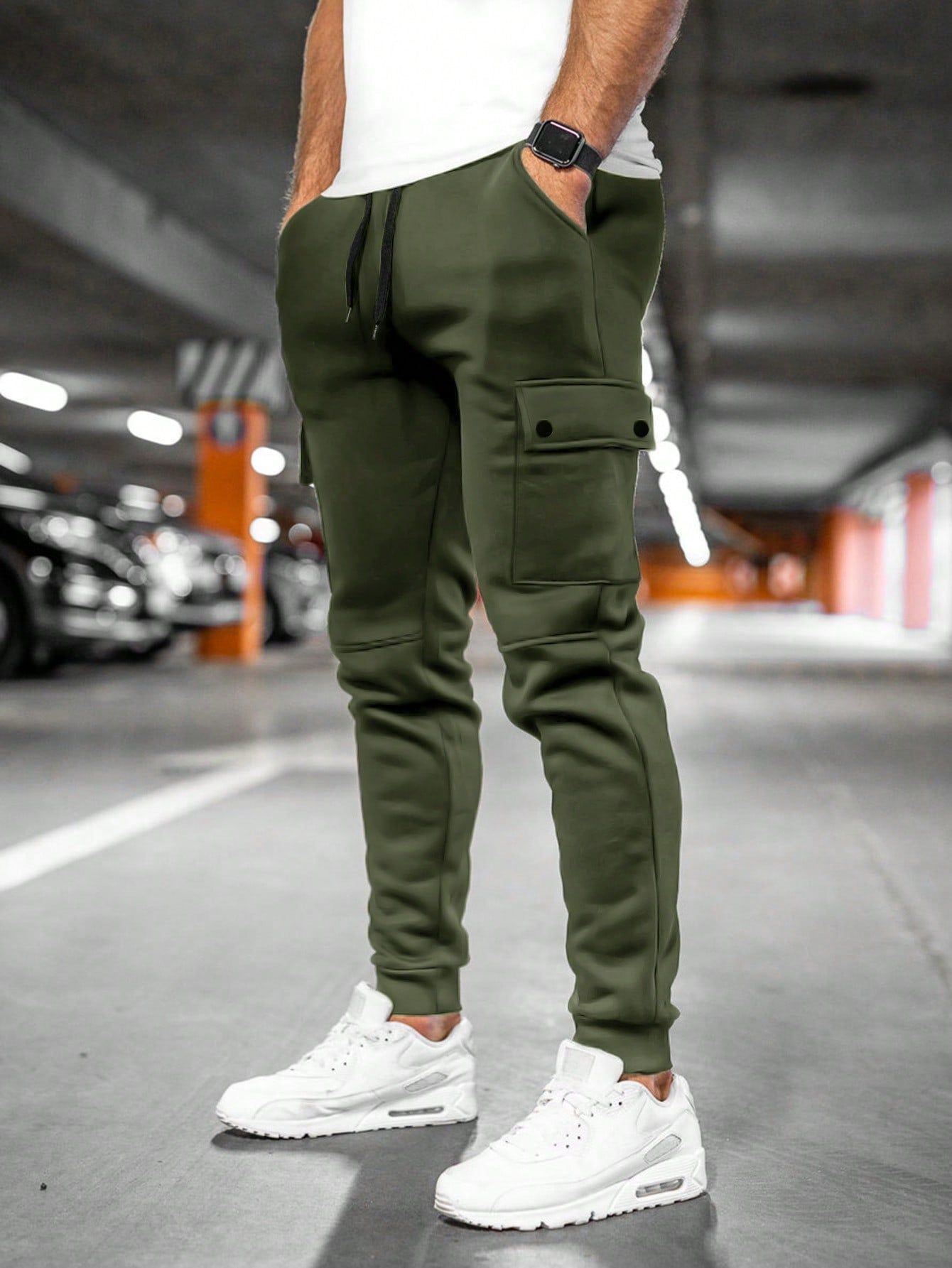 Tom | Herren Jogginghose mit drehbarem Umschlagfach