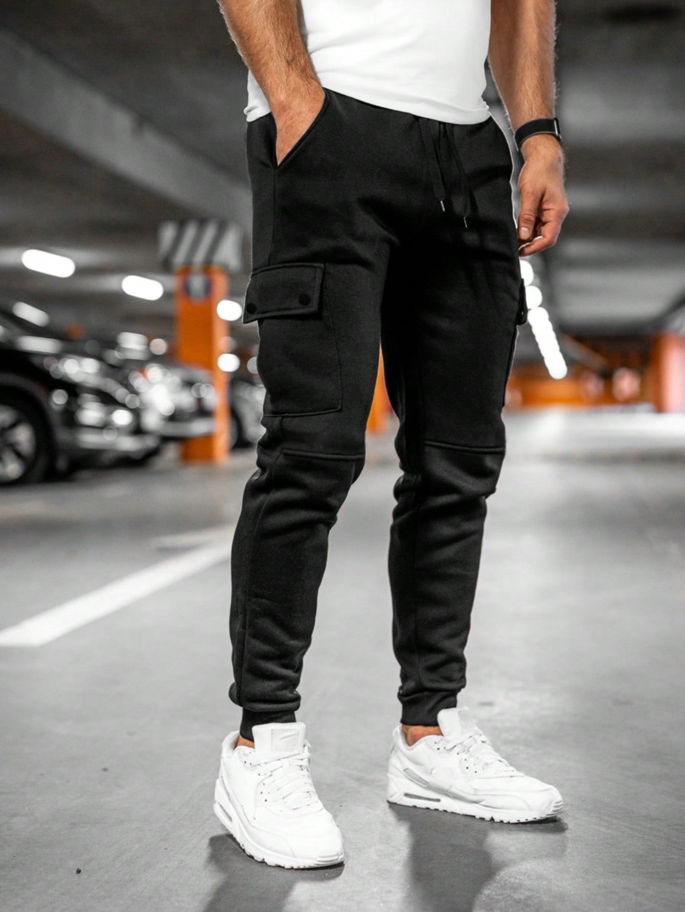 Tom | Herren Jogginghose mit drehbarem Umschlagfach